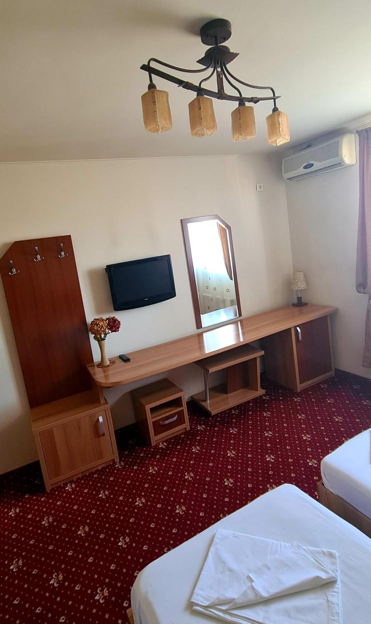 Motel Cool Bărcăneşti Zimmer foto